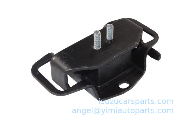 El motor de la ISUZU TFR54 T5T7 C223 está equipado con un motor de cuatro cilindros.