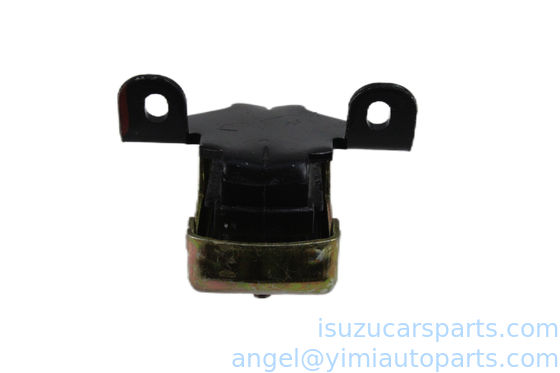 El motor de la ISUZU TFR68 69 está montado R 8970391890