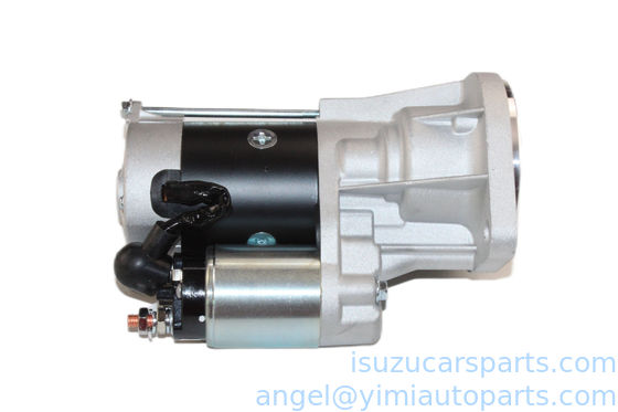 El motor de la ISUZU DMAX 4JJ1T 4JK1 está en marcha.