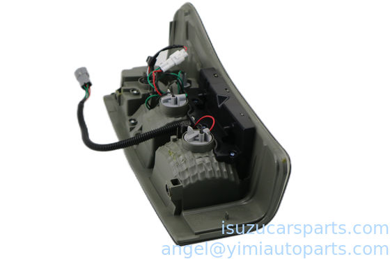La luz de cola de ISUZU DMAX2015 ASM L ((LED)GRAY 5981254050