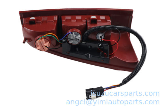 La luz de la parte trasera de la ISUZU DMAX 2007 R 8973746651