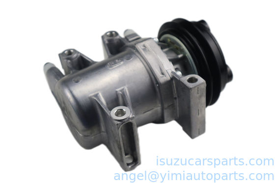 El motor de la motocicleta es un motor de cuatro cilindros.