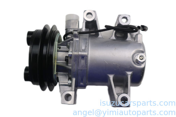 El motor de la motocicleta es un motor de cuatro cilindros.