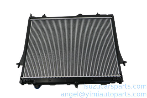 ISUZU DMAX2012 4JJ1 Radiador 8971372730 Partes de refrigeración para automóviles