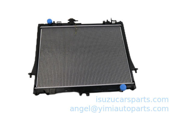 ISUZU DMAX2012 4JJ1 Radiador 8971372730 Partes de refrigeración para automóviles