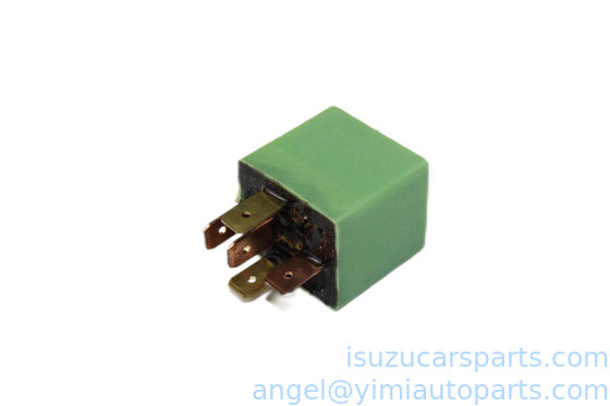 La luz de niebla del relé de ISUZU 700P 4HK1 CXZ81